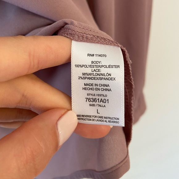 Kit and Sky | Lace Blouse - Picture 10 of 10